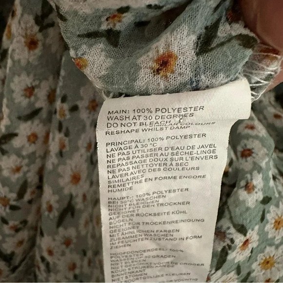 Nasty Gal Women's 3/4 Sleeve Sheer Single Button Daisy Floral Kimono Size M GUC - Picture 8 of 11